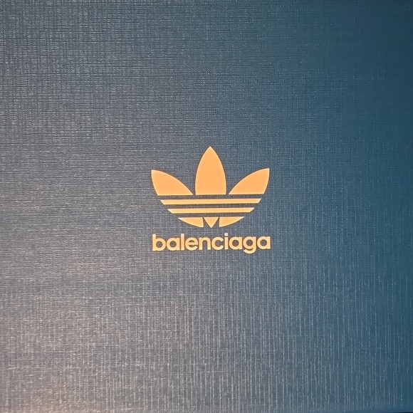 NWT Balenciaga × ADIDAS Collab - Picture 7 of 9